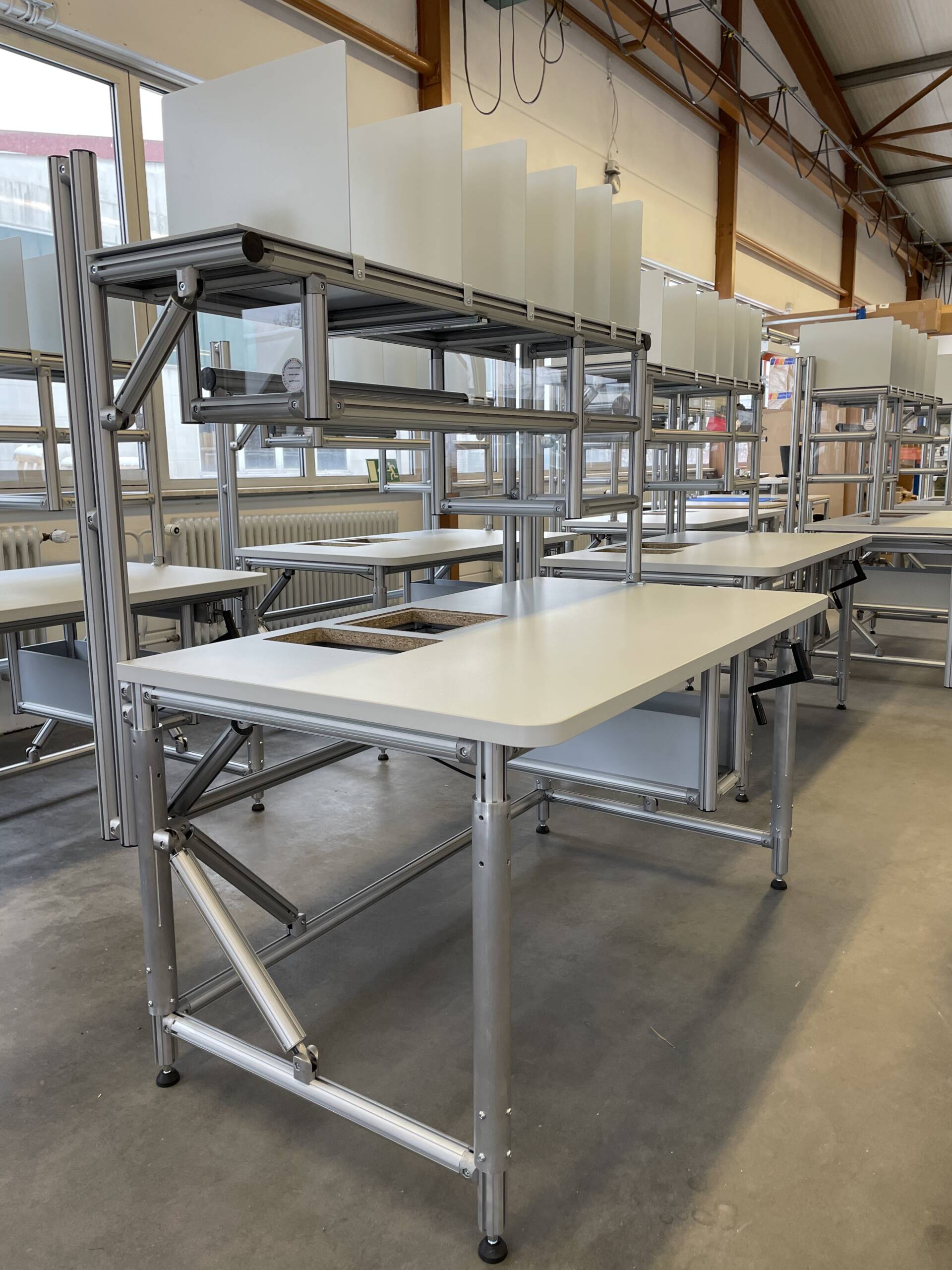 hoogte-verstelbare-werktafels-leanflow