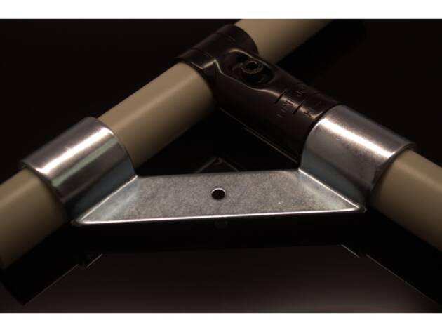 Corner metal for board