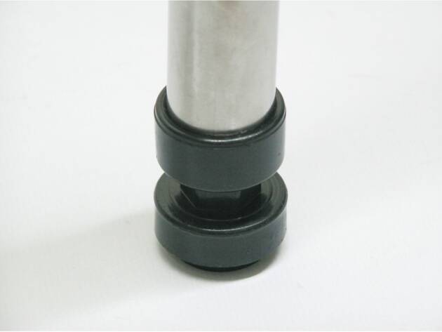 Plastic adjuster with rubber base 35mm
