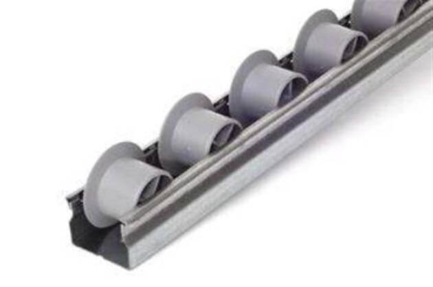 Rollenrail met spoorkrans - stalen behuizing 35mm - zwarte, vlakke kunststof rol - P50 - lengte 4m